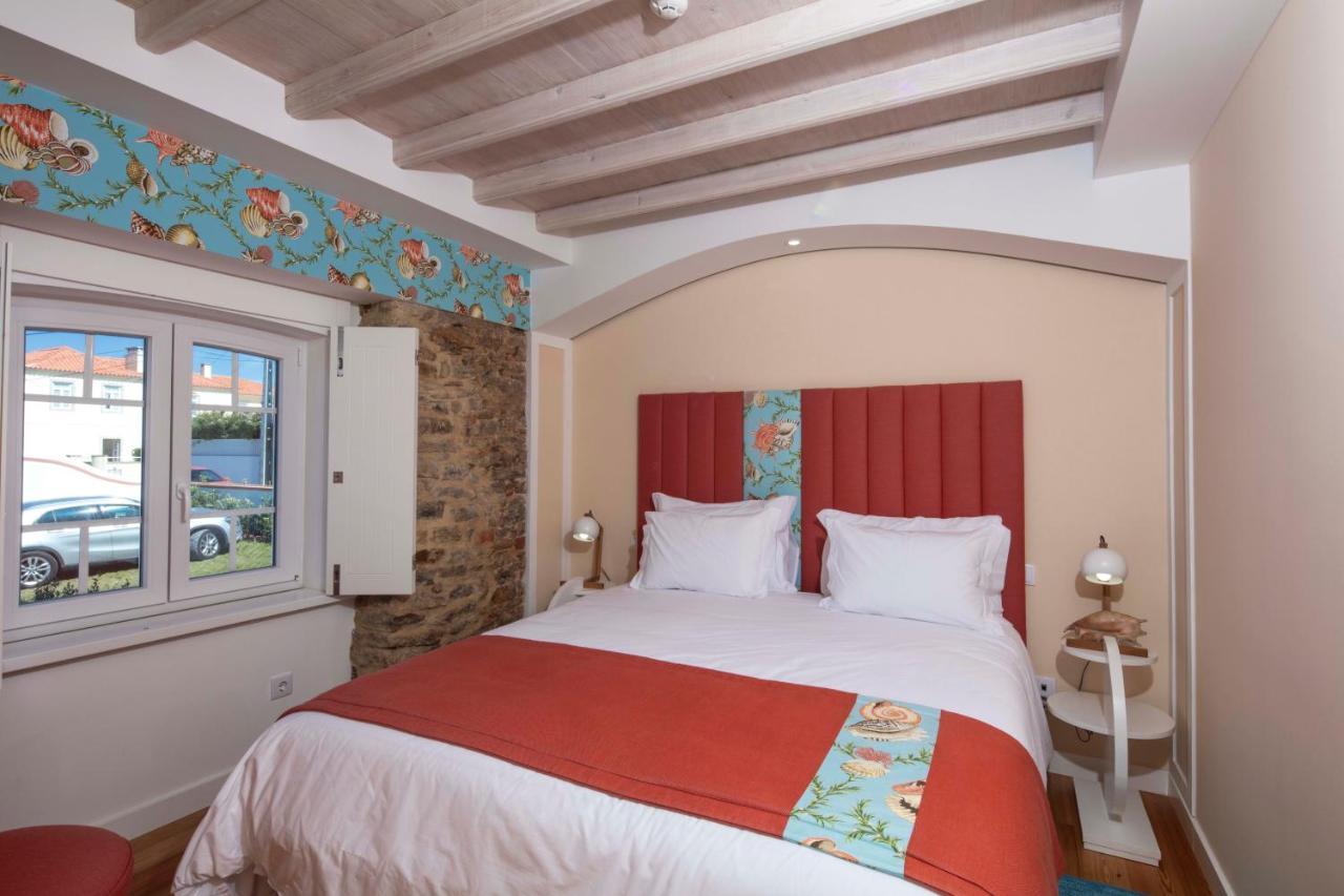 Chalet O Amorzinho Sintra Praia Азеньяш-ду-Мар Номер фото